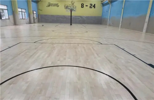 篮球场木地板如何防虫眼，以及浸水