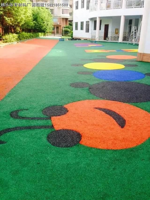 环保橡胶跑道