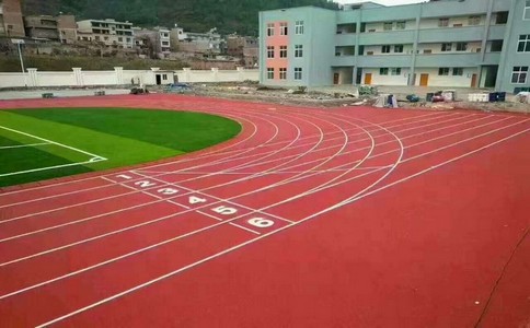 塑胶跑道价格